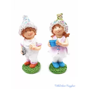 Fehér ruhás álló virágos figura 13cm