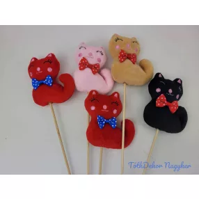 Ülő masnis cica plüss betűző