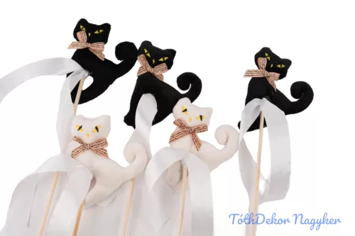 Pálcás plüss figura - Kis Cica