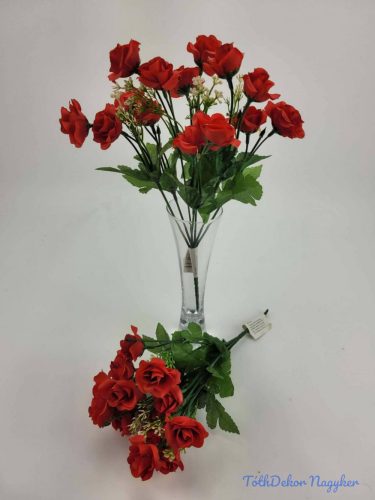 Rózsa 14 fejes selyemvirág csokor zöld díszítővel 30 cm - Piros