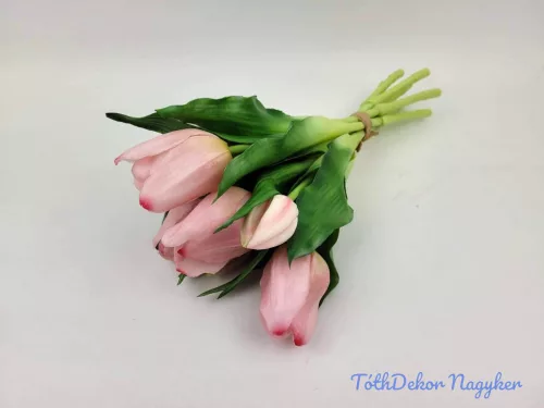 Élethű gumi tulipán 7 szálas mix köteg 29 cm - Halvány Rózsaszín