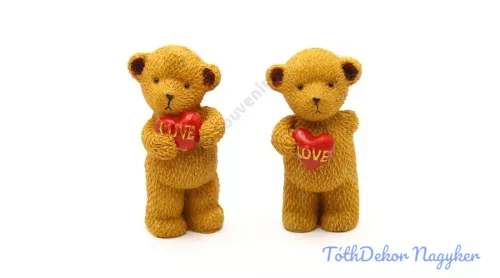 Maci figura álló szívvel 10x4cm