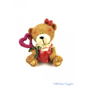 Maci figura szívvel 5x7,5 cm