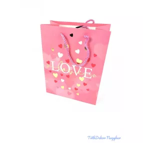 Ajándéktáska 18x23x10 cm - Love D