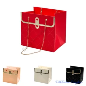 Fém láncos virágtáska - Piros