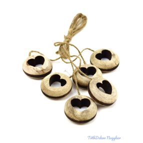 Faragott fa szív keretben zsinórral 6db-os - Natúr