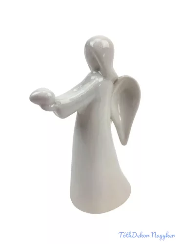 Kerámia álló angyal szívvel
