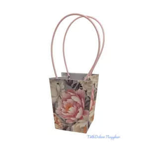 Virágtáska nagy trapéz virágmintás - Barack Peónia