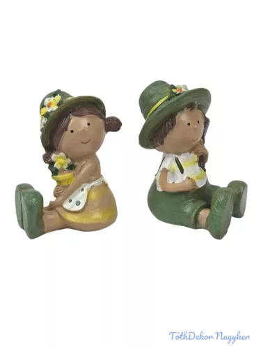 Sárga-zöld ruhás kertész figura