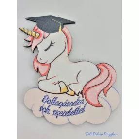 Felhőn ülő unikornis tábla ballagó kalapos - Feliratos