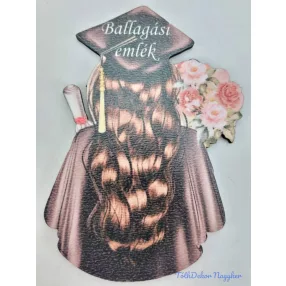   Taláros ballagó lány háttal virágcsokros tábla - Feliratos