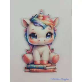 Unikornis figura - Könyven ülő