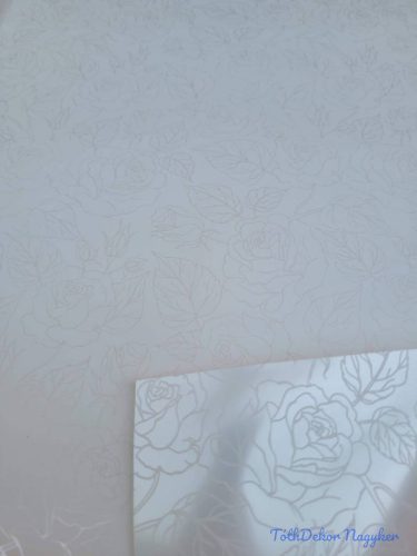 Vízhatlan mintás ív 70x100cm - Karcos Rózsás - Fehér